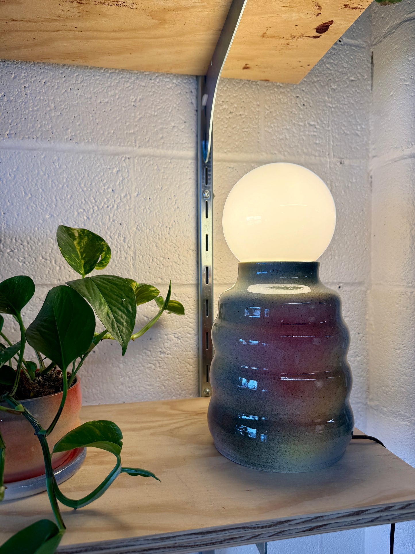 Aura Bubble Lamp