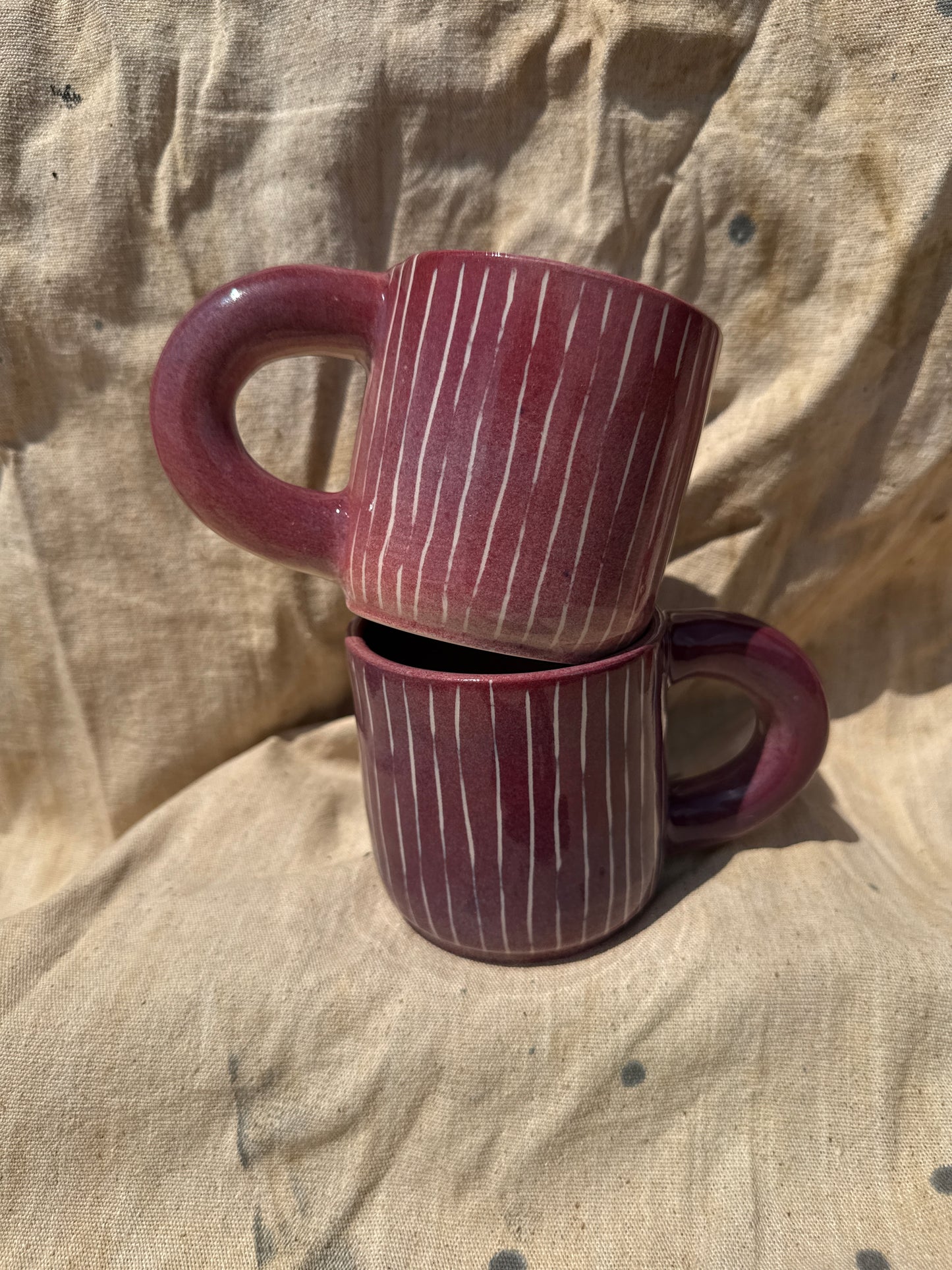Plum stripe mugs